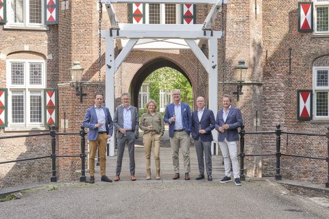 Compass Group en Maison van den Boer